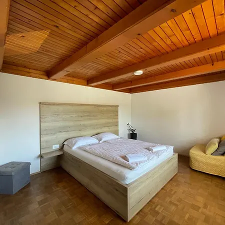 Kmetija Tomazic Vinska Klet - Winery Apartment Vipava