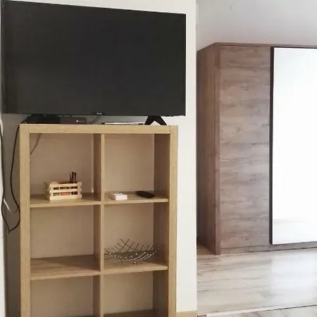 Kmetija Tomazic Vinska Klet - Winery Vipava