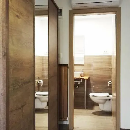 Kmetija Tomazic Vinska Klet - Winery Apartment *