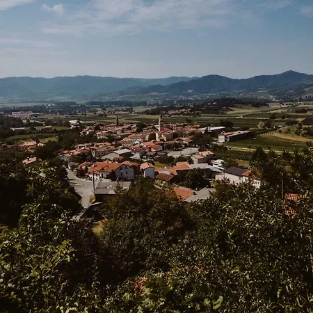 Kmetija Tomazic Vinska Klet - Winery *